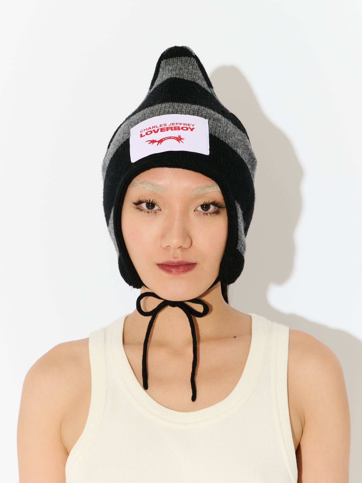 SPIKE BONNET in BLACK GREY STRIPE - Image 3