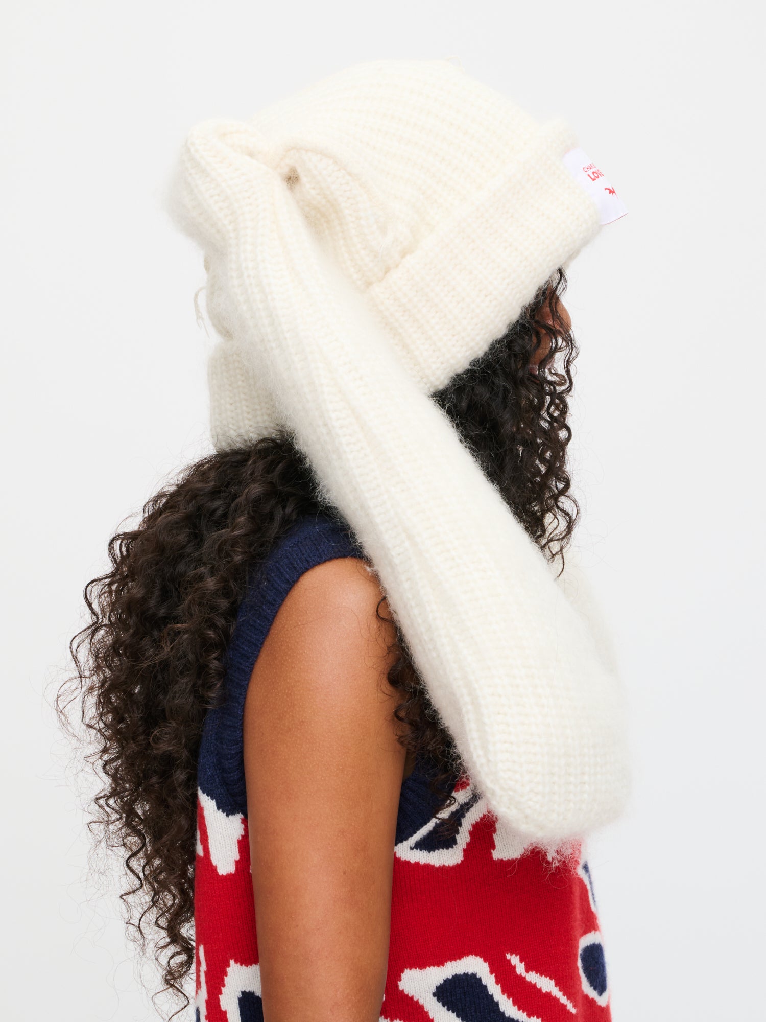ARTISANAL SUPERSIZED RABBIT BEANIE in ECRU - Image 4